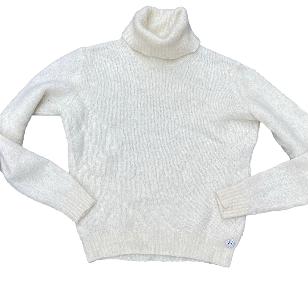 Molo eleven wool blend Cream Turtleneck Sweater